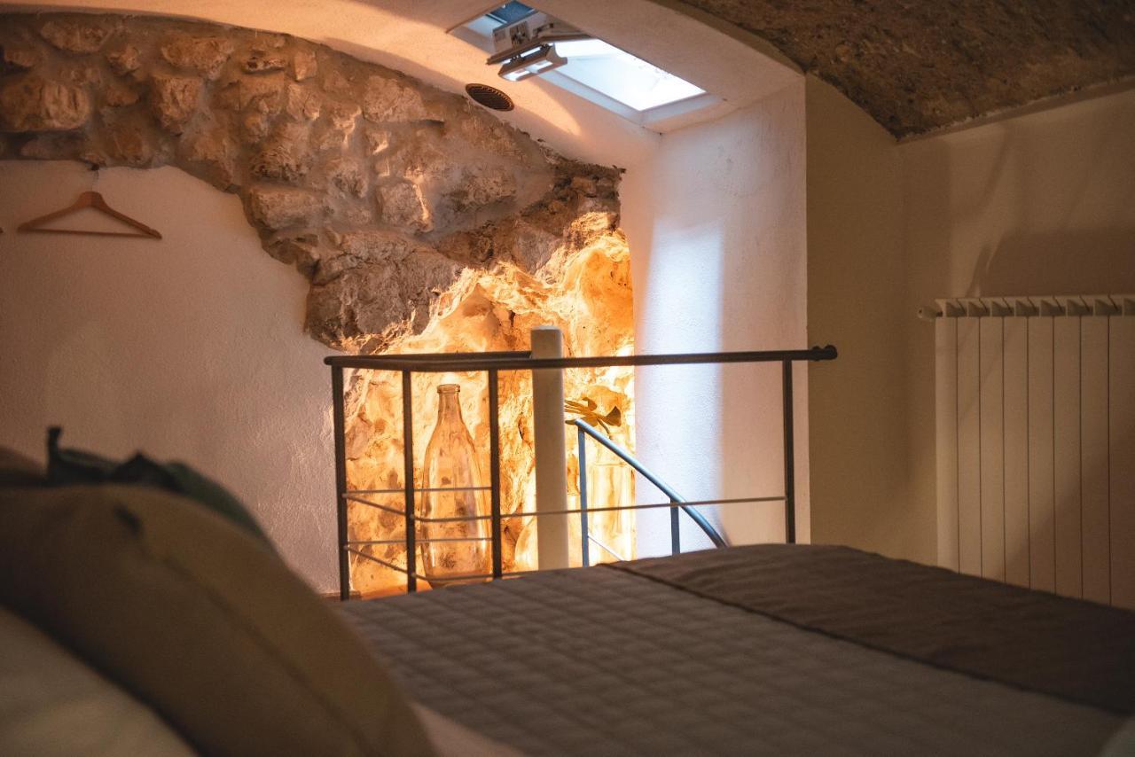 Aurora Medieval House Sermoneta Zewnętrze zdjęcie