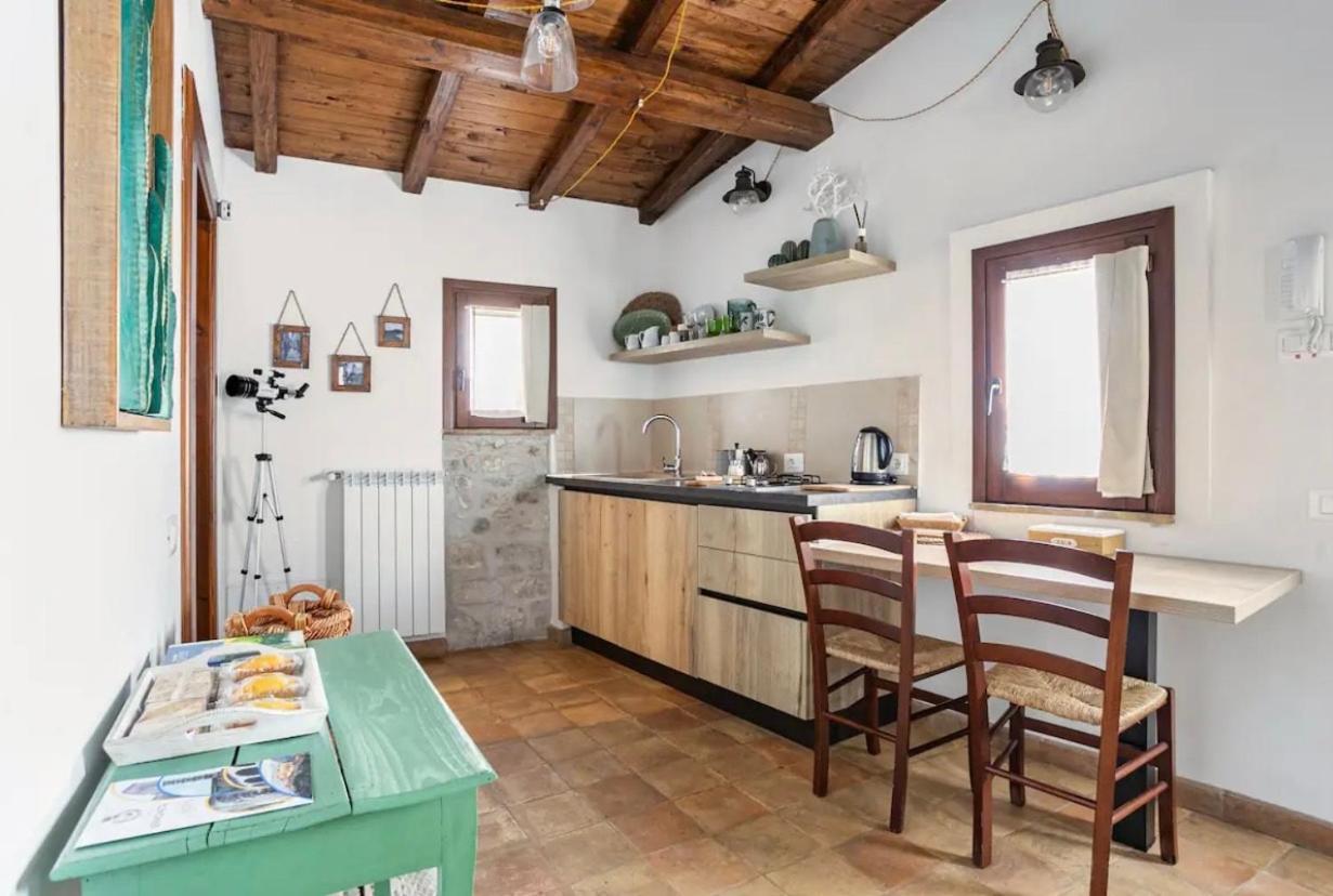 Aurora Medieval House Sermoneta Zewnętrze zdjęcie